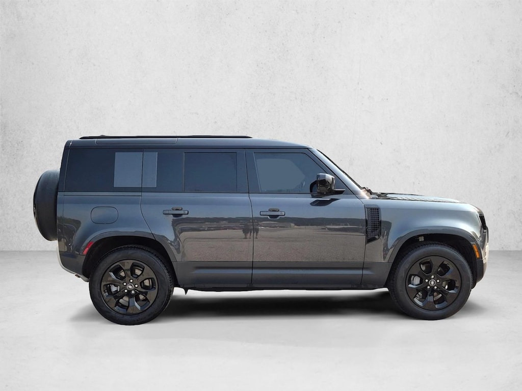 Used 2025 Land Rover Defender 110 S SUV