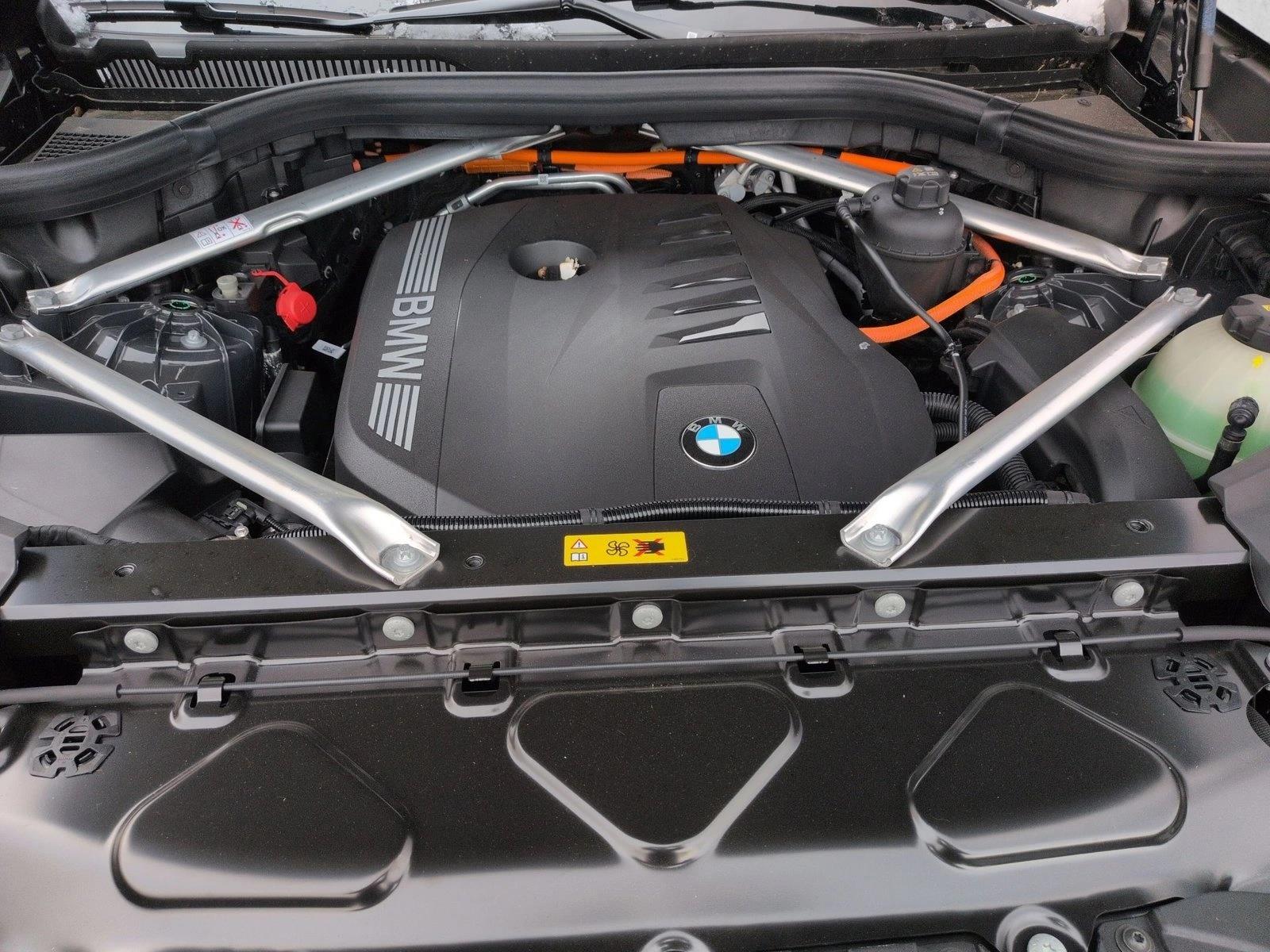 2026 BMW X5 50e - Photo 17