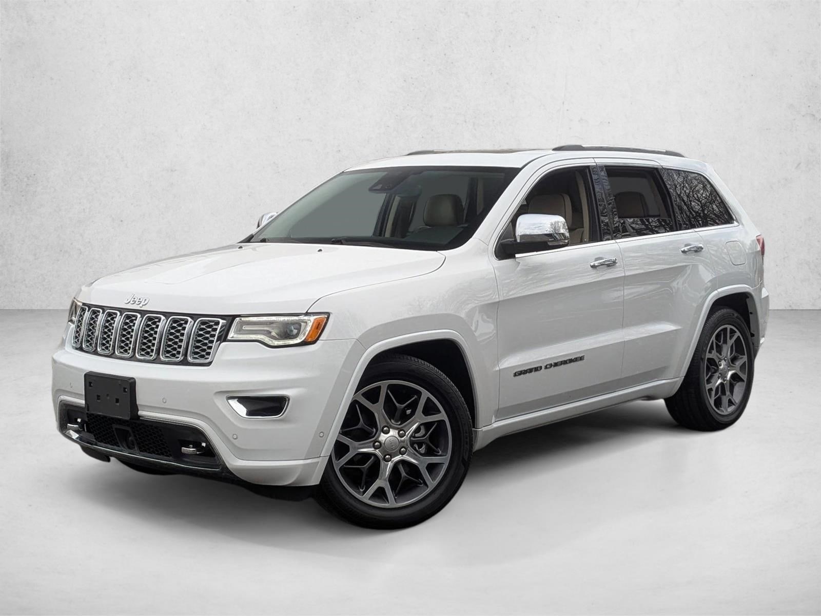 2020 Jeep Grand Cherokee Overland's photo