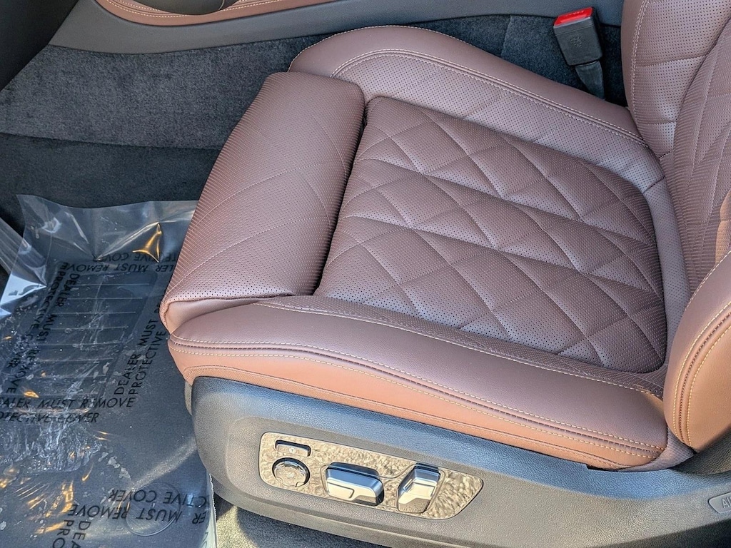 New 2026 BMW X7 xDrive40i SUV