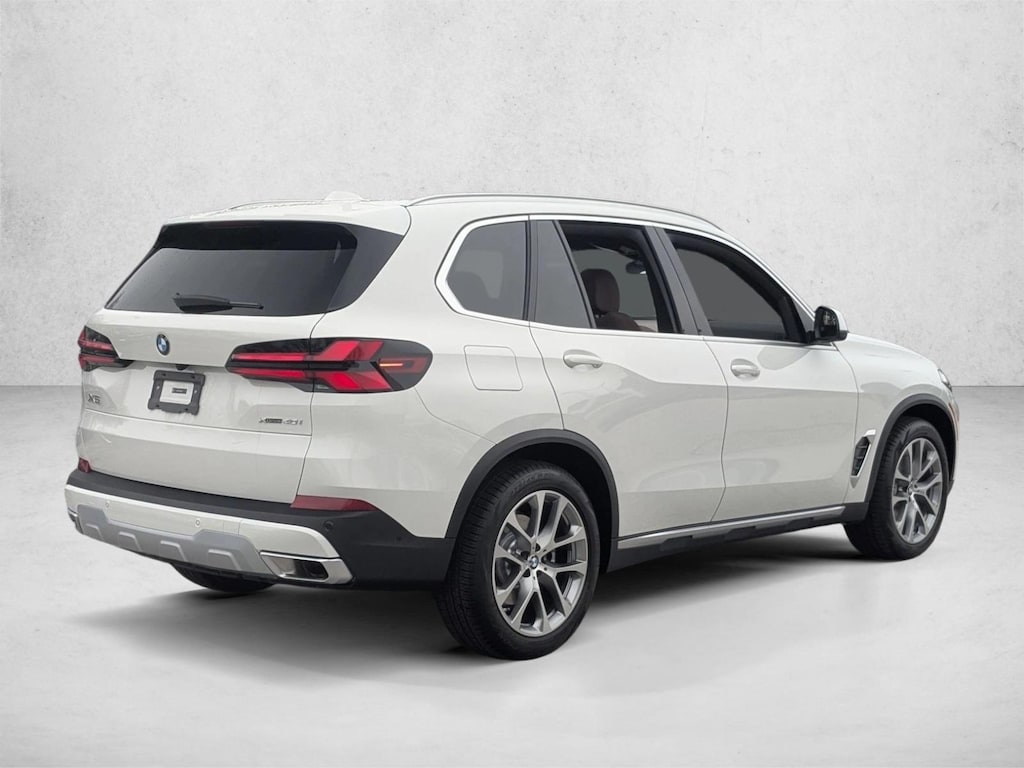 New 2026 BMW X5 xDrive40i SUV