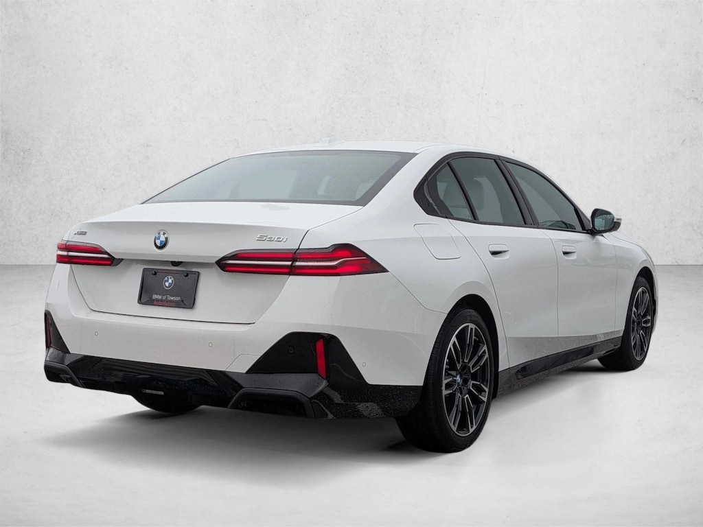 New 2026 BMW 530i xDrive Sedan