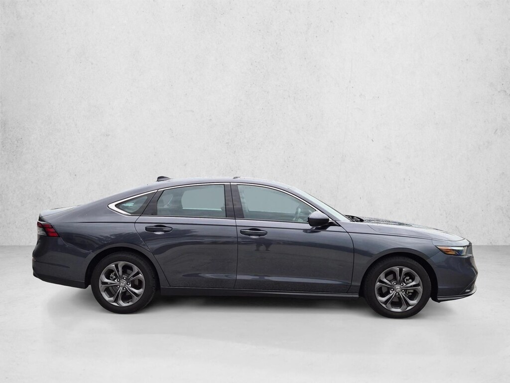 Used 2024 Honda Accord EX Sedan
