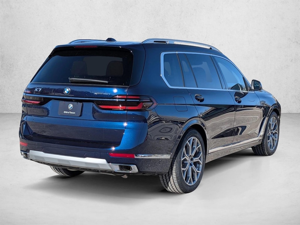 New 2026 BMW X7 xDrive40i SUV