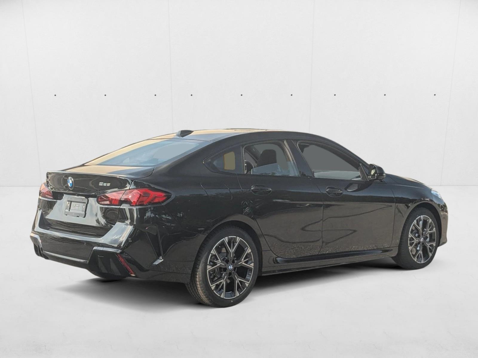 2025 Bmw 228 xDrive Gran Coupe photo 2