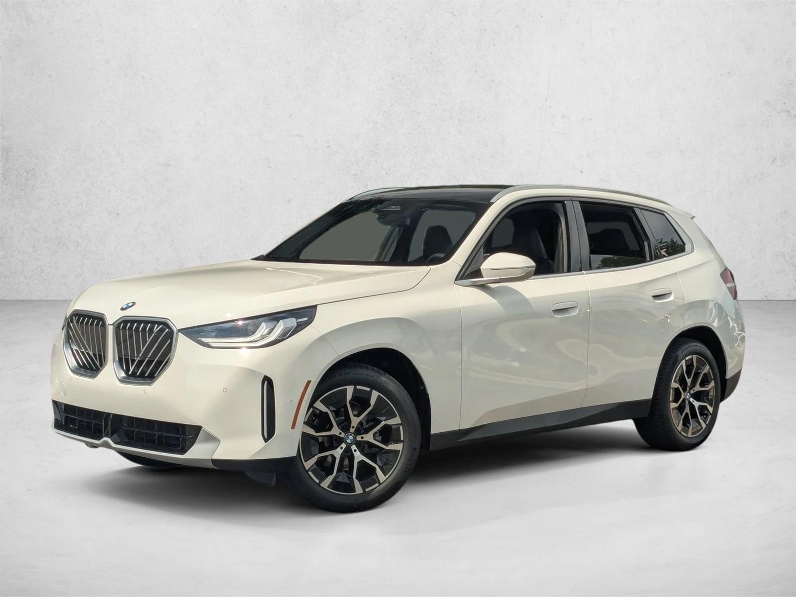 2025 BMW X3 30 XDRIVE's photo
