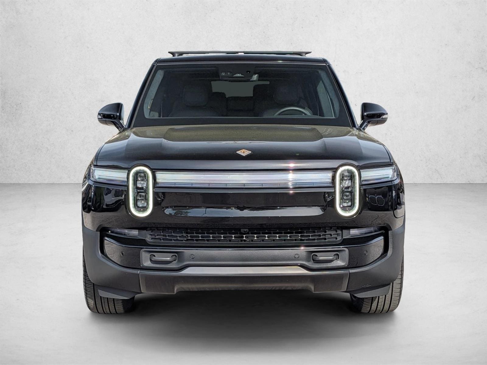 Used 2025 Rivian R1S Ascend with VIN 7PDSGCBP6SN056944 for sale in Towson, MD