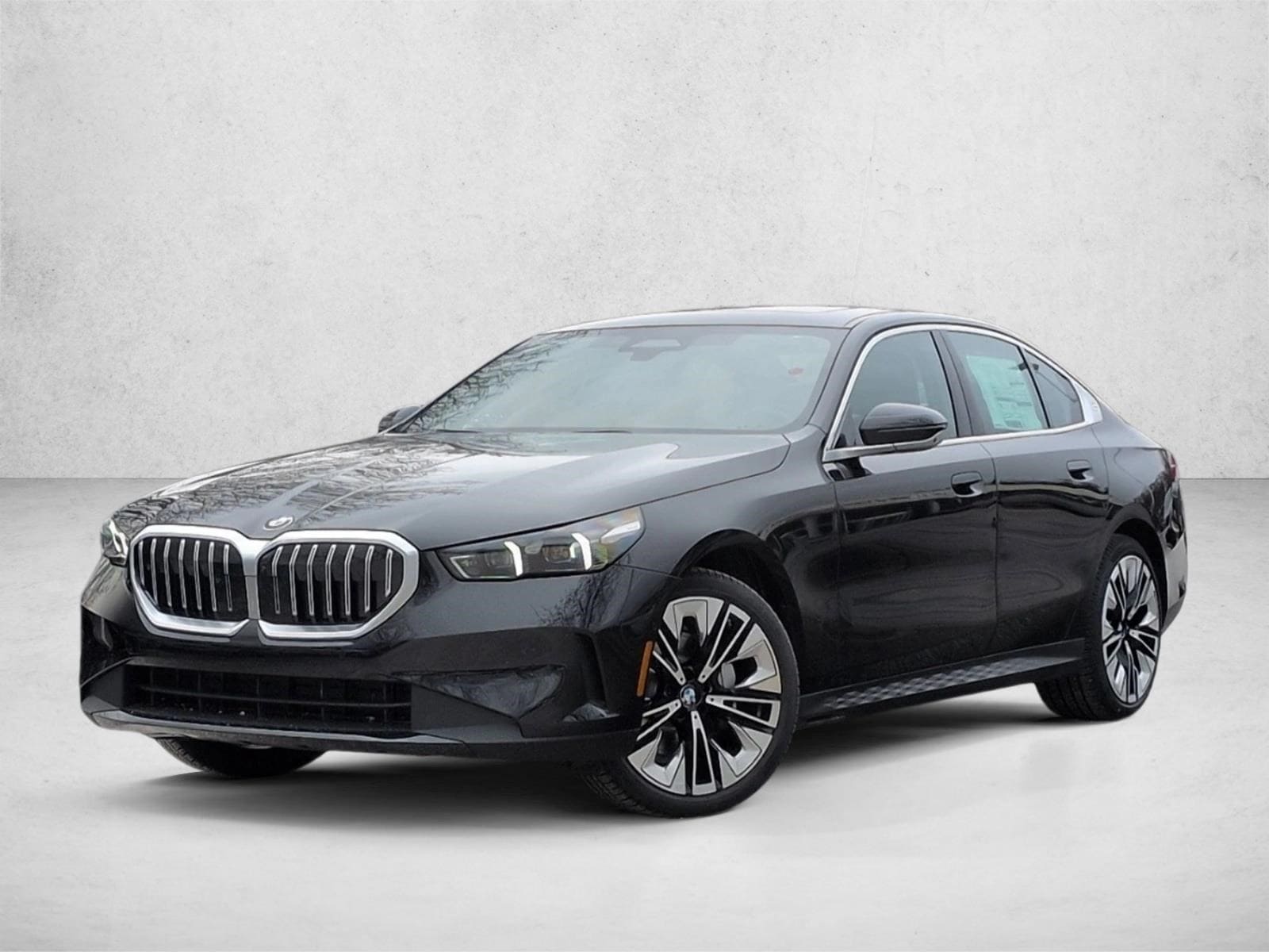 2026 BMW 5 Series 530i xDrive Sedan's photo