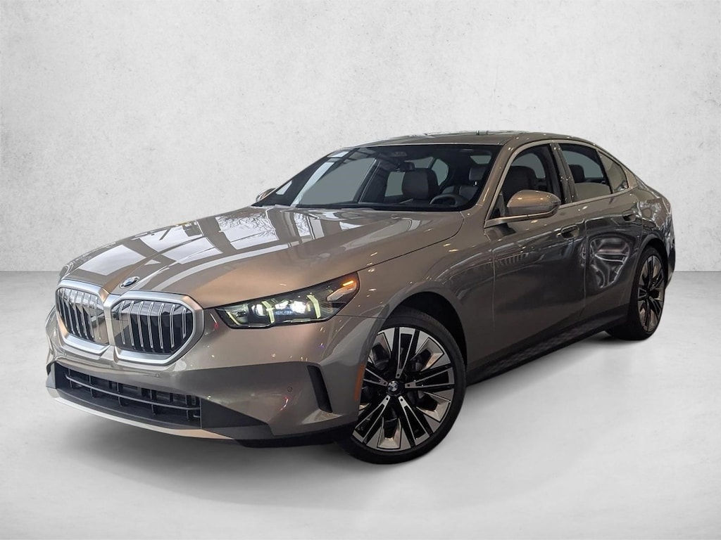 New 2026 BMW 530i xDrive Sedan