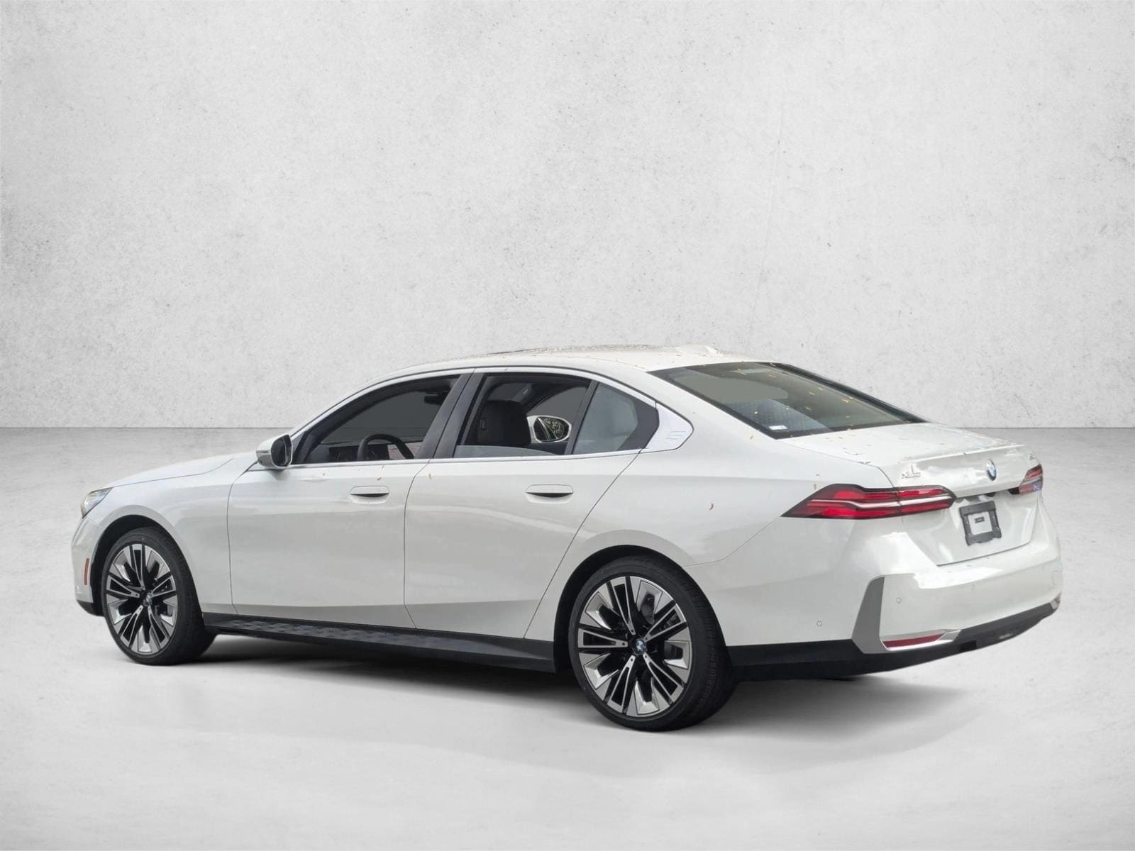 2026 BMW 5 Series 530i - Photo 9