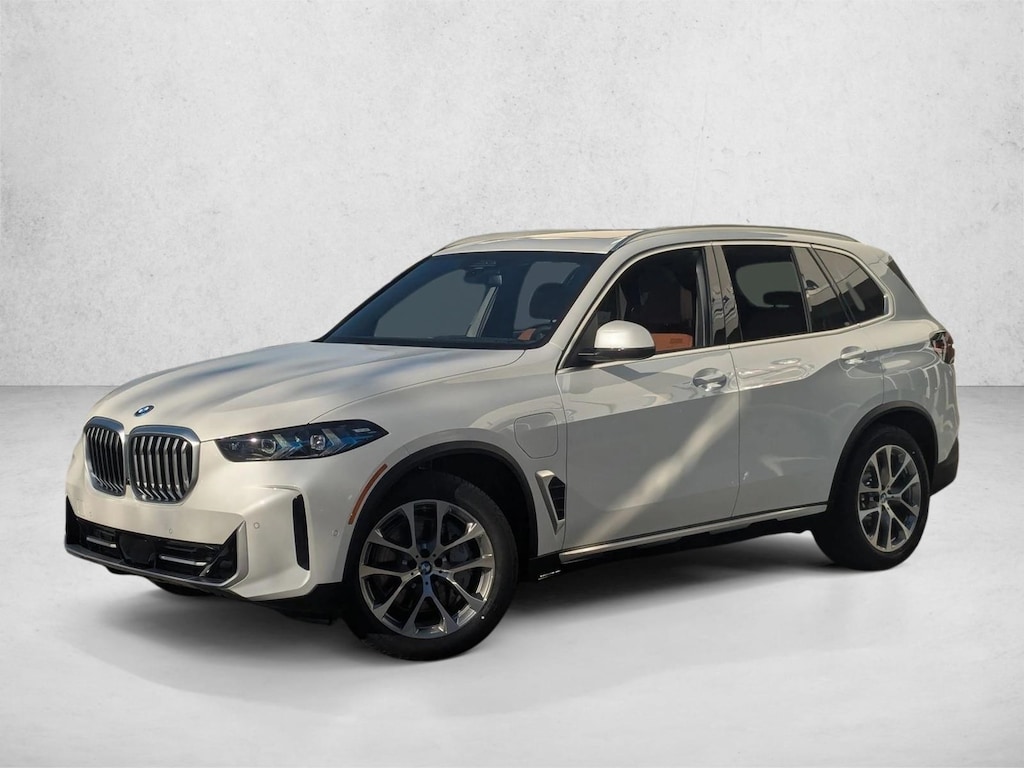 New 2026 BMW X5 PHEV xDrive50e SUV
