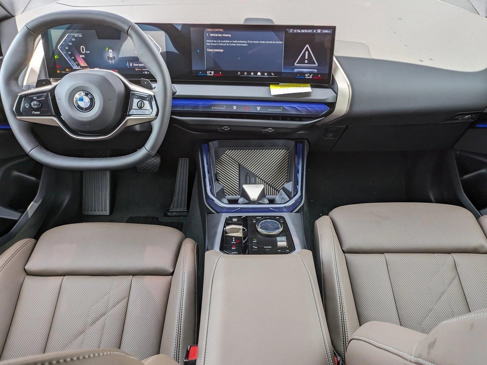 2025 BMW X3 30 - Photo 16