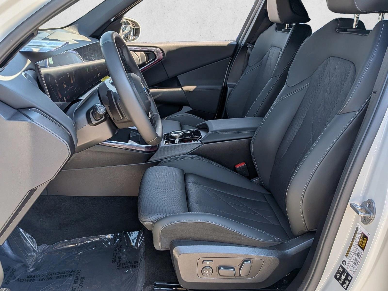2025 BMW X3 30 - Photo 15