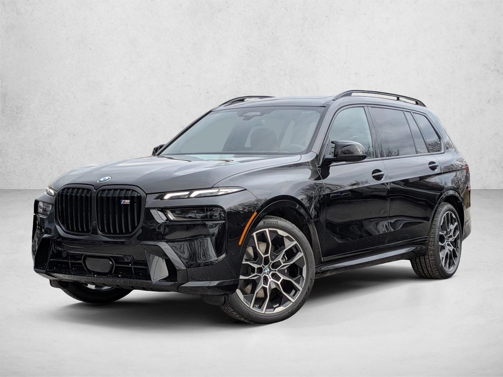 2026 BMW X7 M60i's photo
