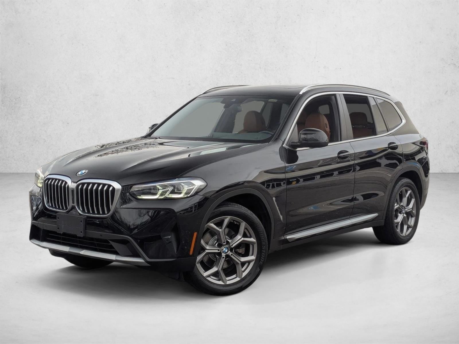 2022 BMW X3 30i's photo