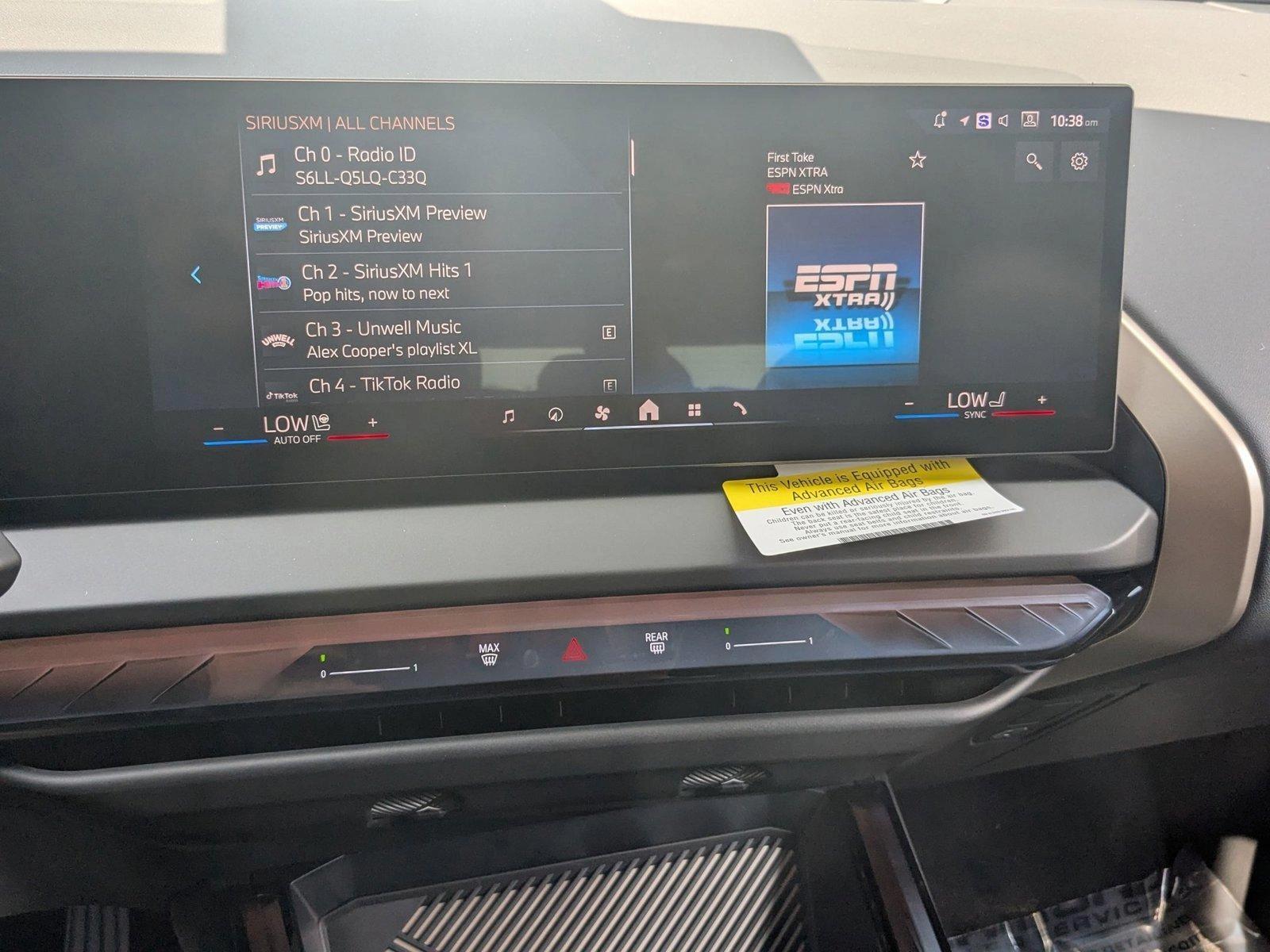 2025 BMW X3 30 - Photo 12