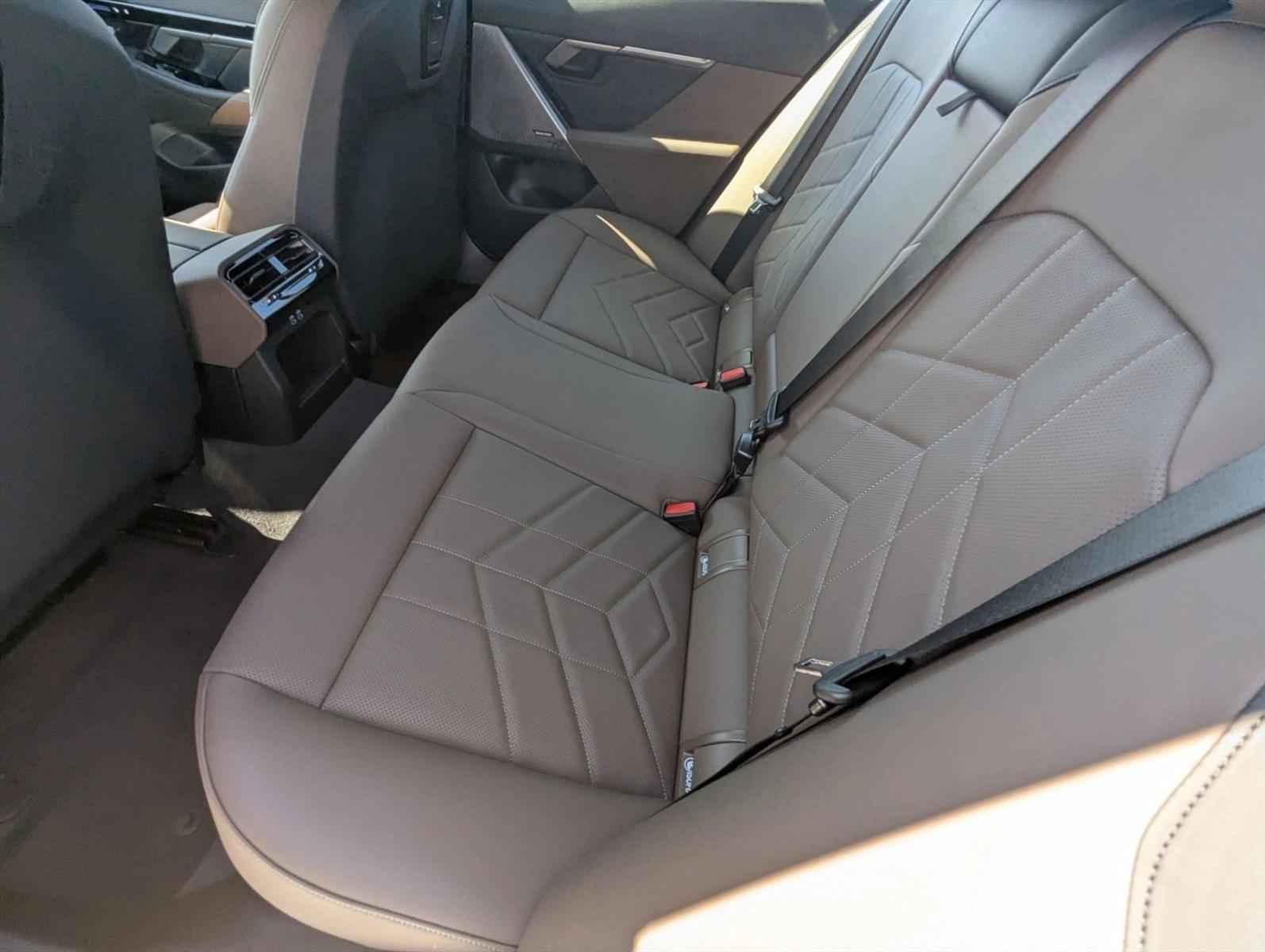 2026 BMW 5 Series 530i - Photo 15