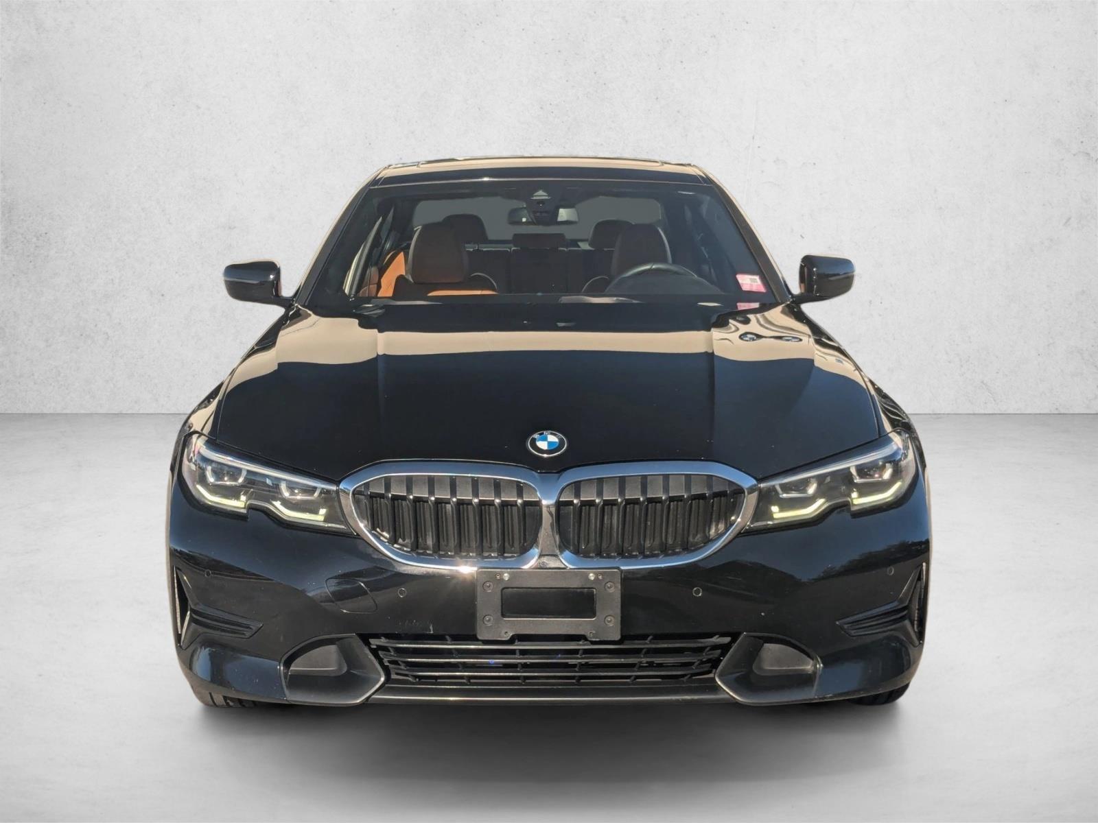 2020 Bmw 330i xDrive photo 2