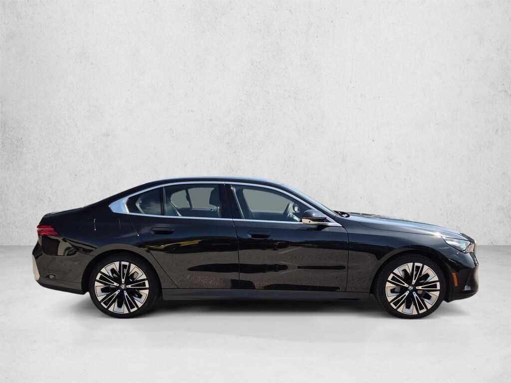 Used 2026 BMW 540i xDrive Sedan
