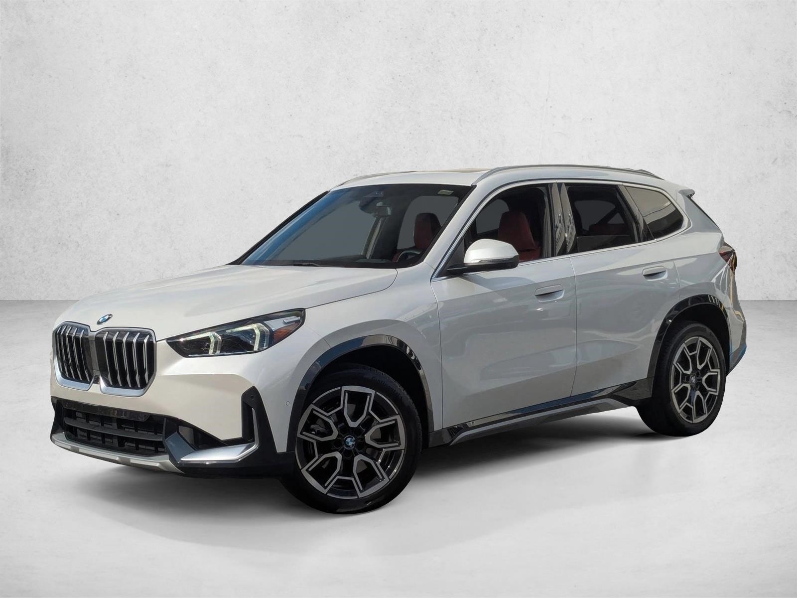 2025 BMW X1 28i