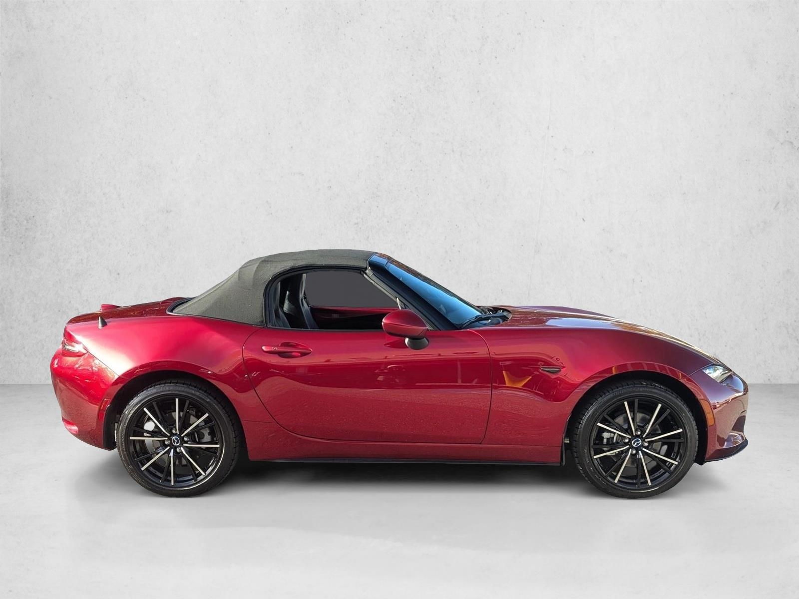 2024 Mazda MX-5 Miata Miata Grand Touring photo 4
