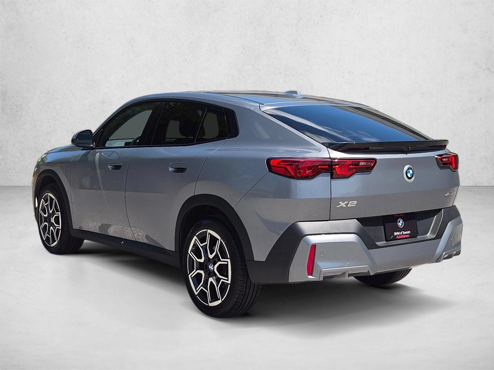 2026 BMW X2 28i - Photo 8