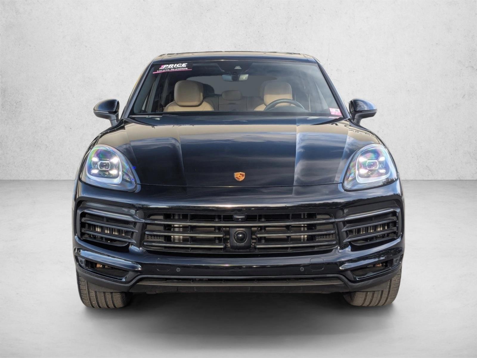 2023 Porsche Cayenne Platinum Edition photo 2