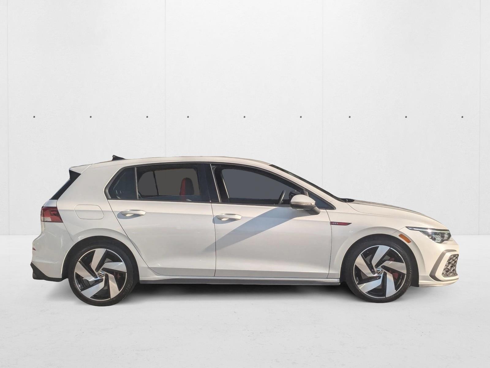 2023 Volkswagen Golf GTI S photo 4