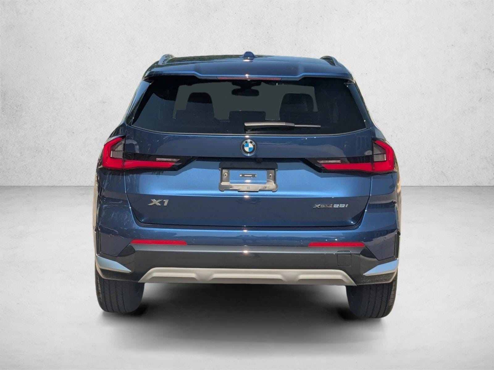 2025 BMW X1 28i - Photo 8