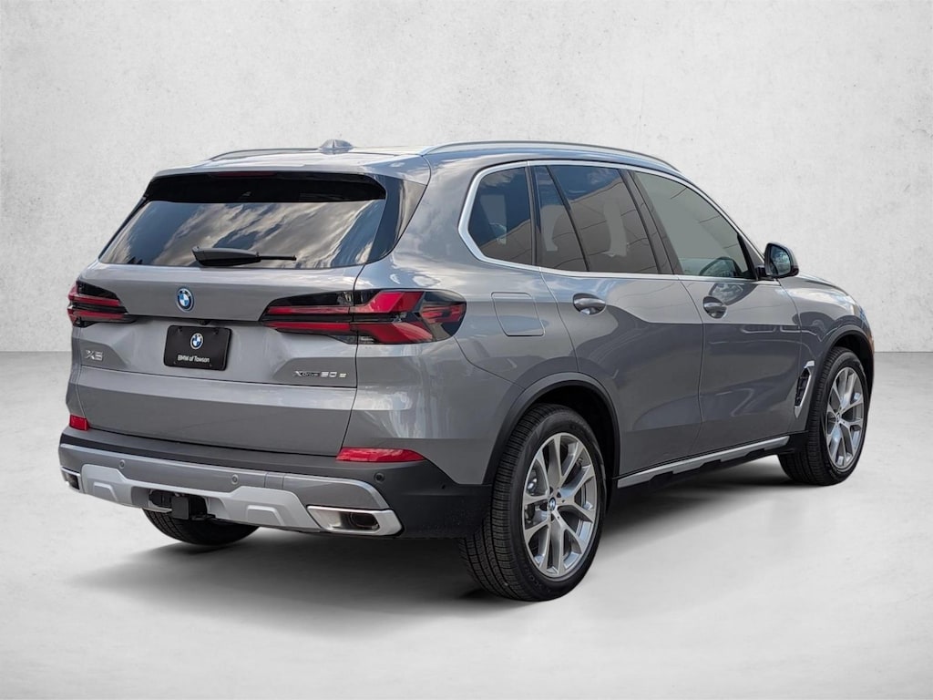 New 2026 BMW X5 PHEV xDrive50e SUV