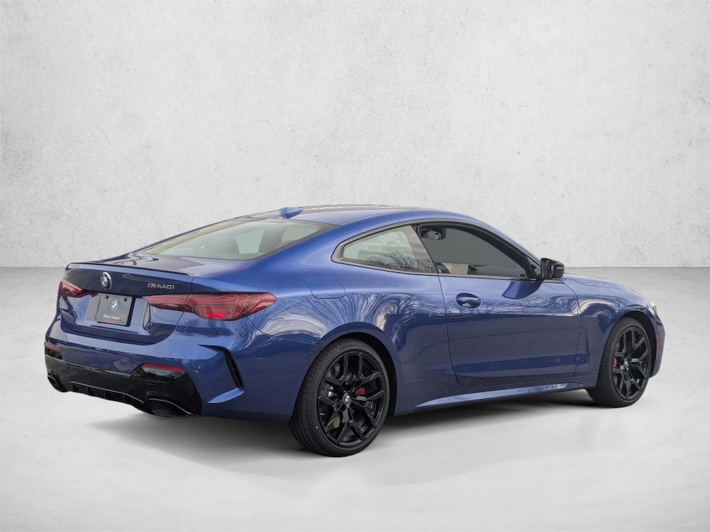 New 2026 BMW M440i xDrive Coupe