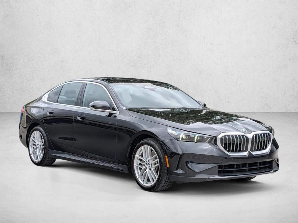 Certified 2025 BMW 530i xDrive Sedan