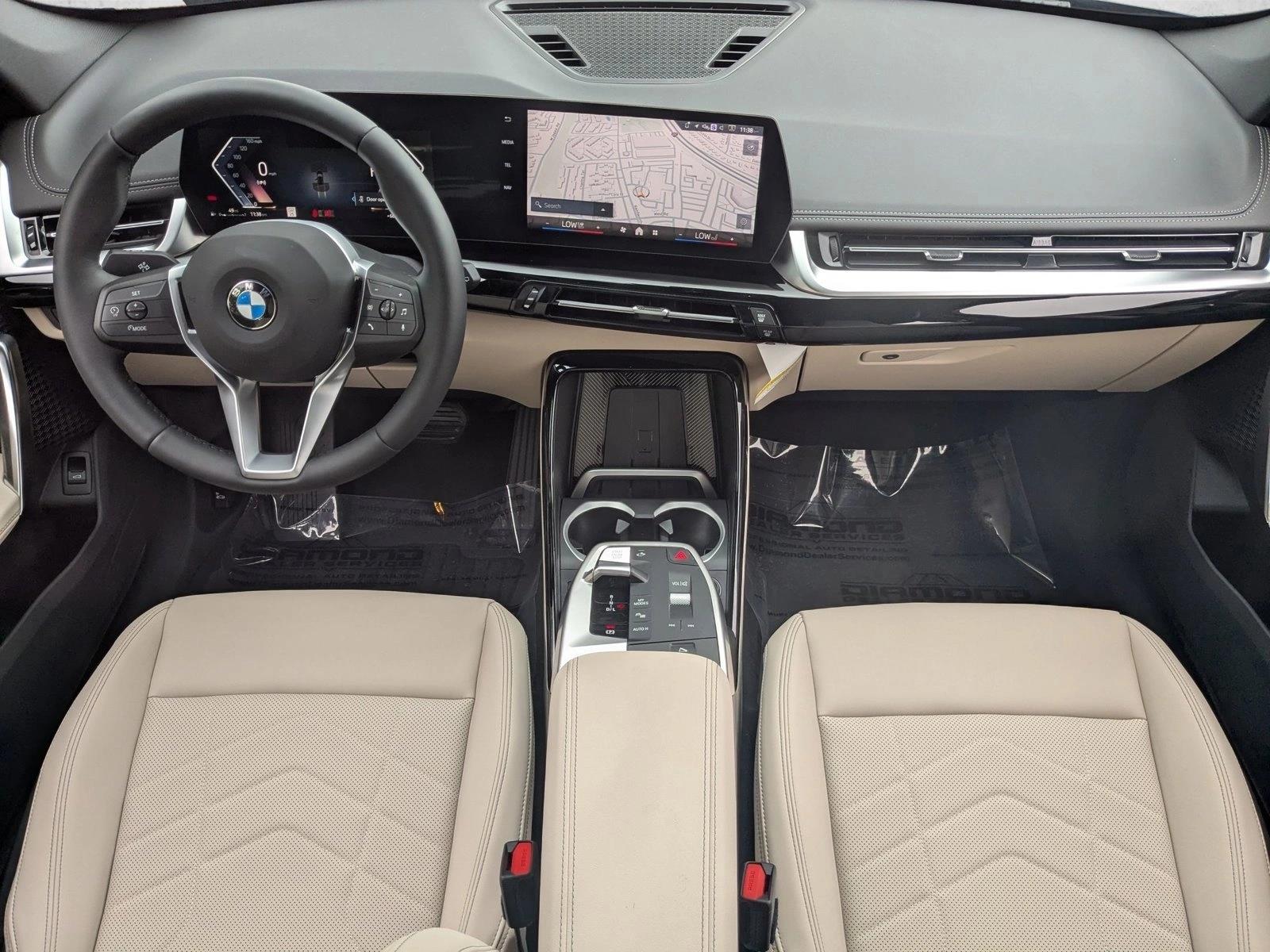 2025 BMW X1 28i - Photo 15
