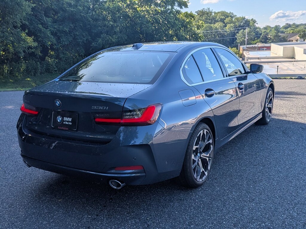 New 2026 BMW 330i xDrive Sedan