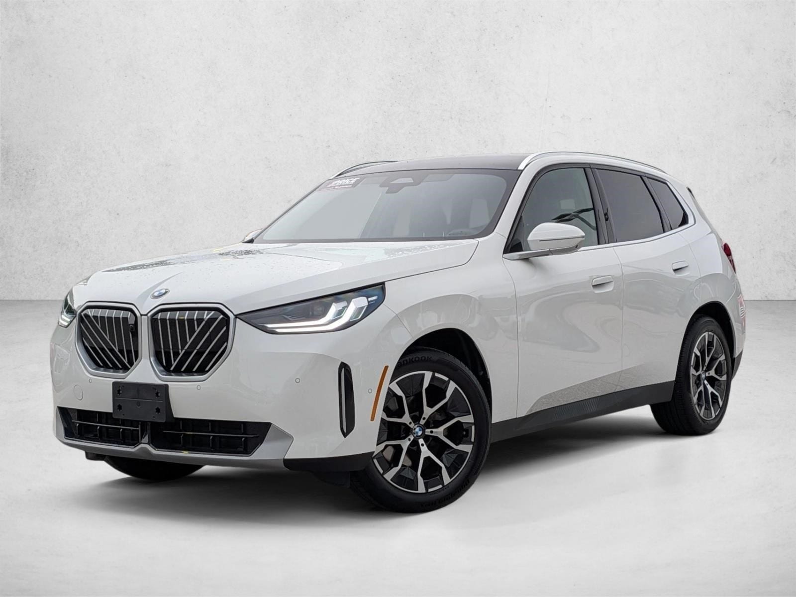 2026 BMW X3 30 XDRIVE's photo