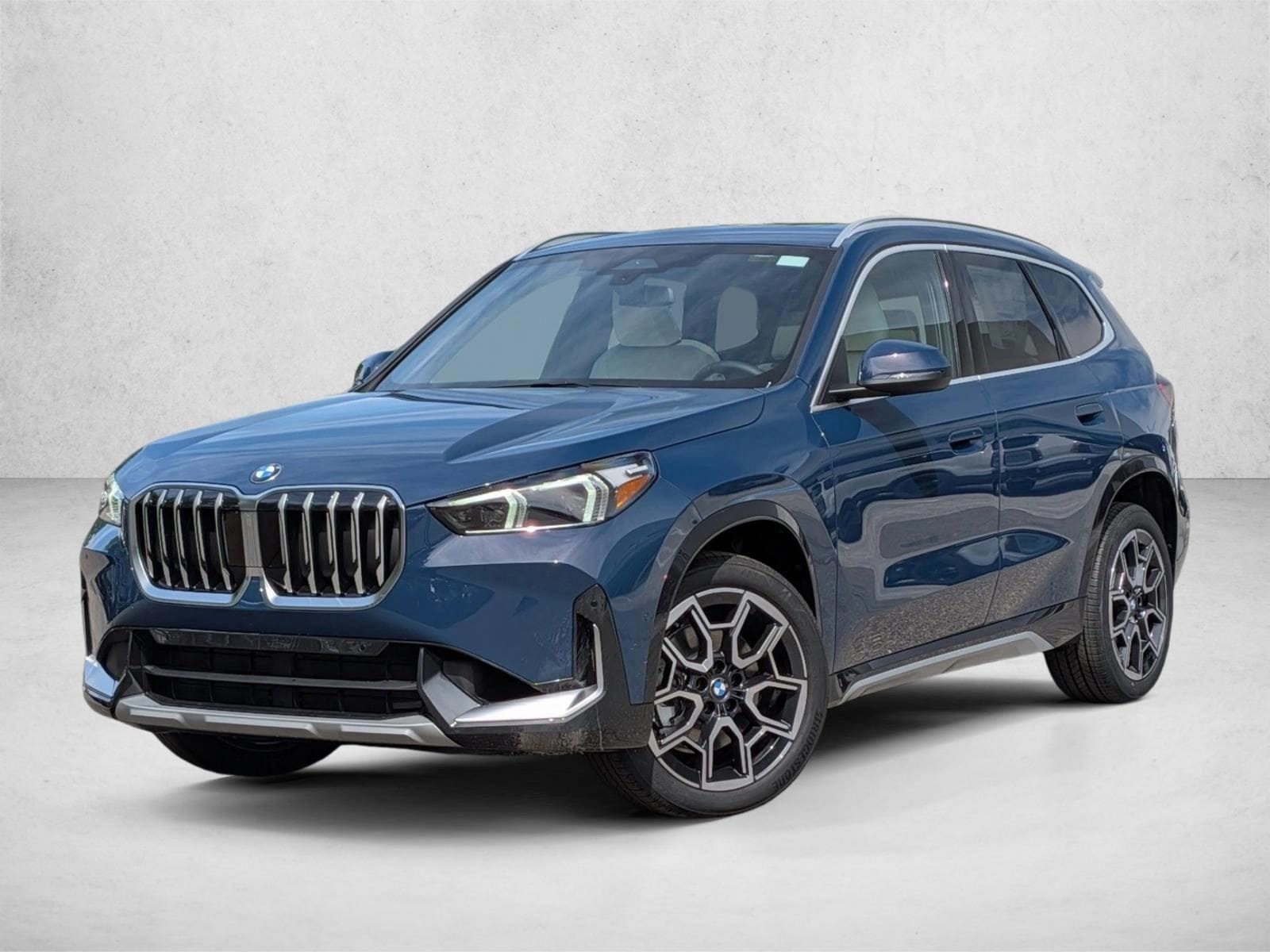 2026 BMW X1 xDrive28i's photo