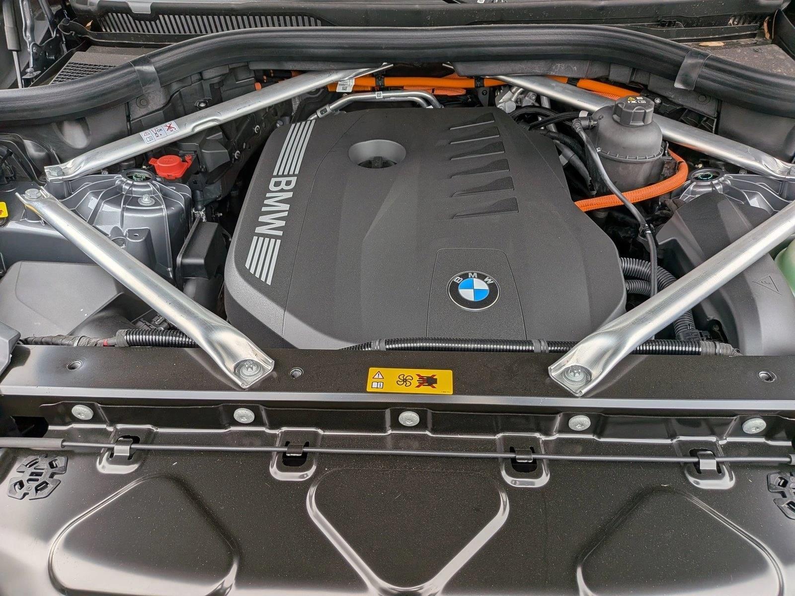 2026 BMW X5 50e - Photo 18
