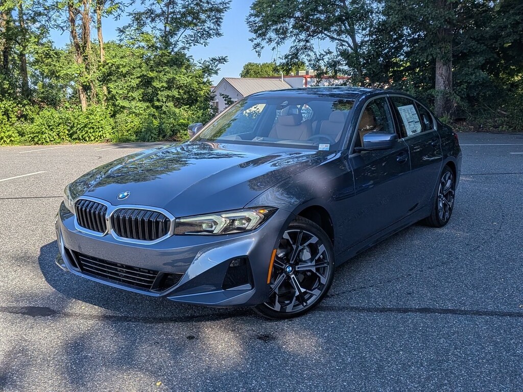 New 2026 BMW 330i xDrive Sedan