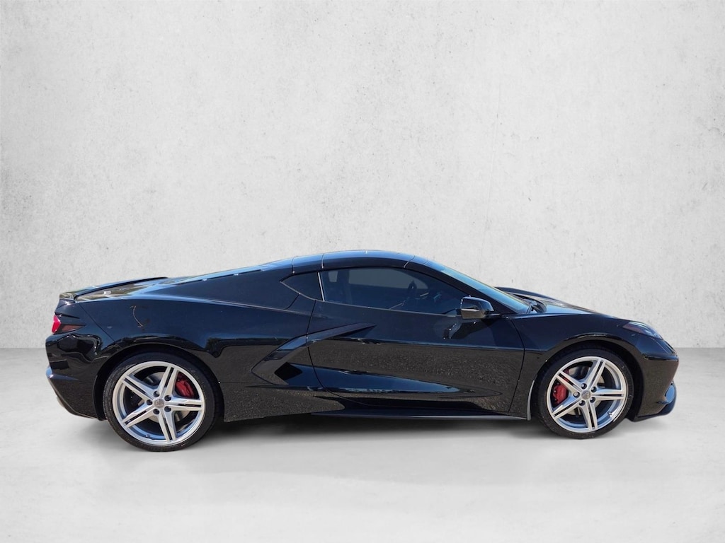 Used 2024 Chevrolet Corvette Stingray w/2LT Coupe