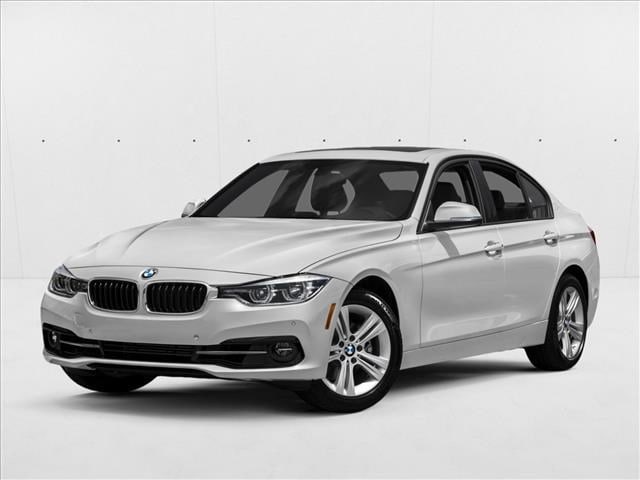 2017 BMW 3 Series 330i xDrive Sedan's photo