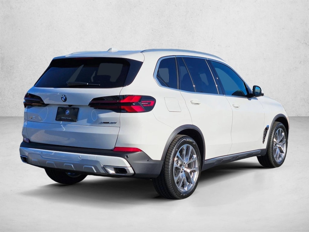 New 2026 BMW X5 xDrive40i SUV