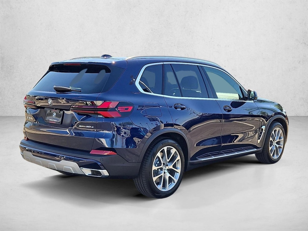 New 2026 BMW X5 PHEV xDrive50e SUV