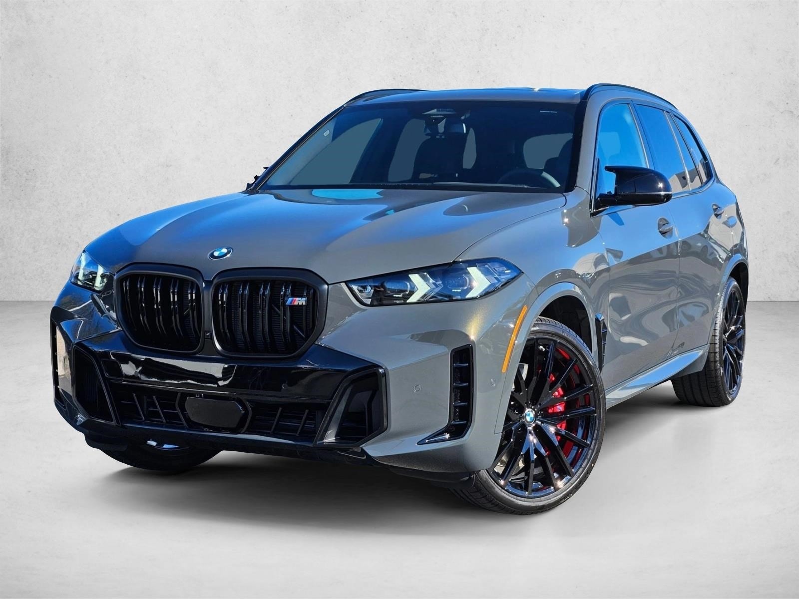 2026 BMW X5 M60i's photo