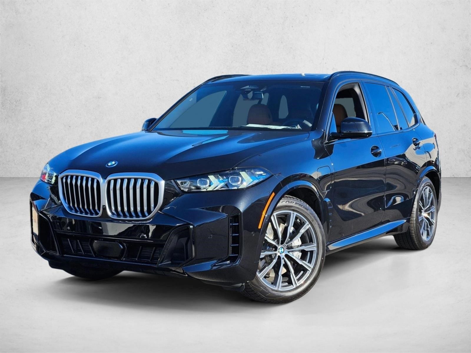 2026 BMW X5 50e's photo