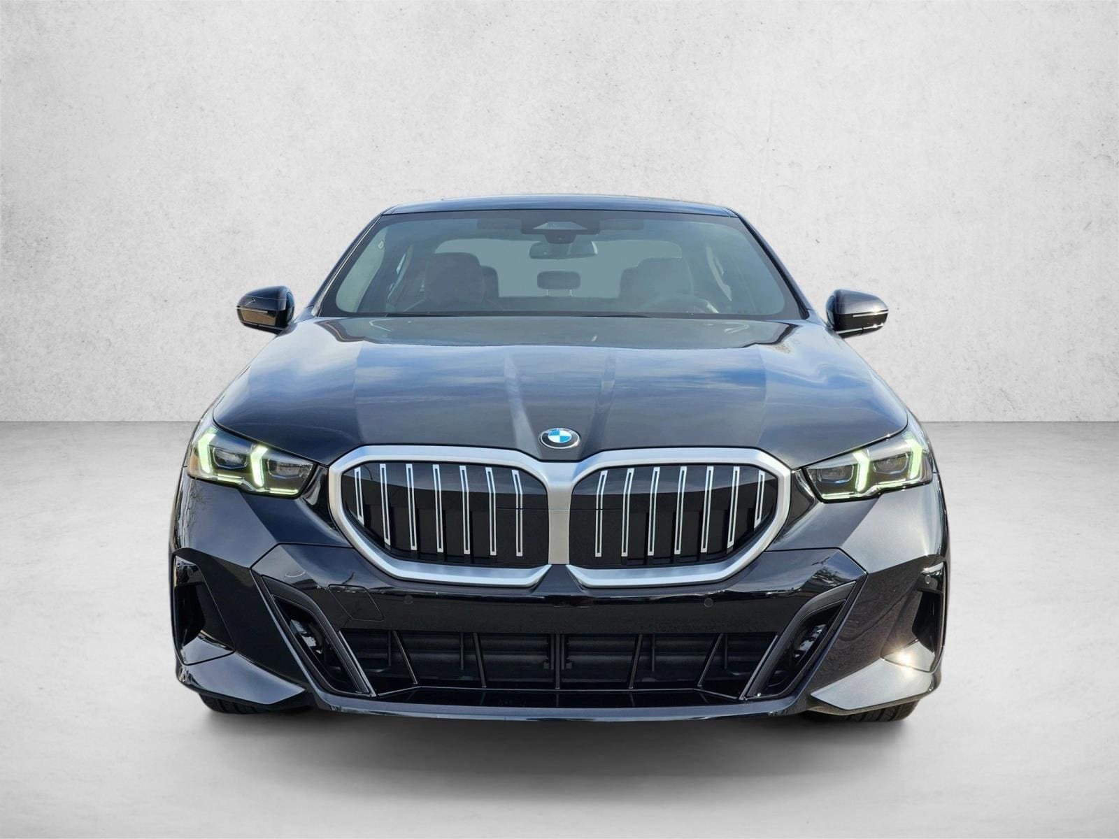 2026 BMW 5 Series 530i - Photo 6