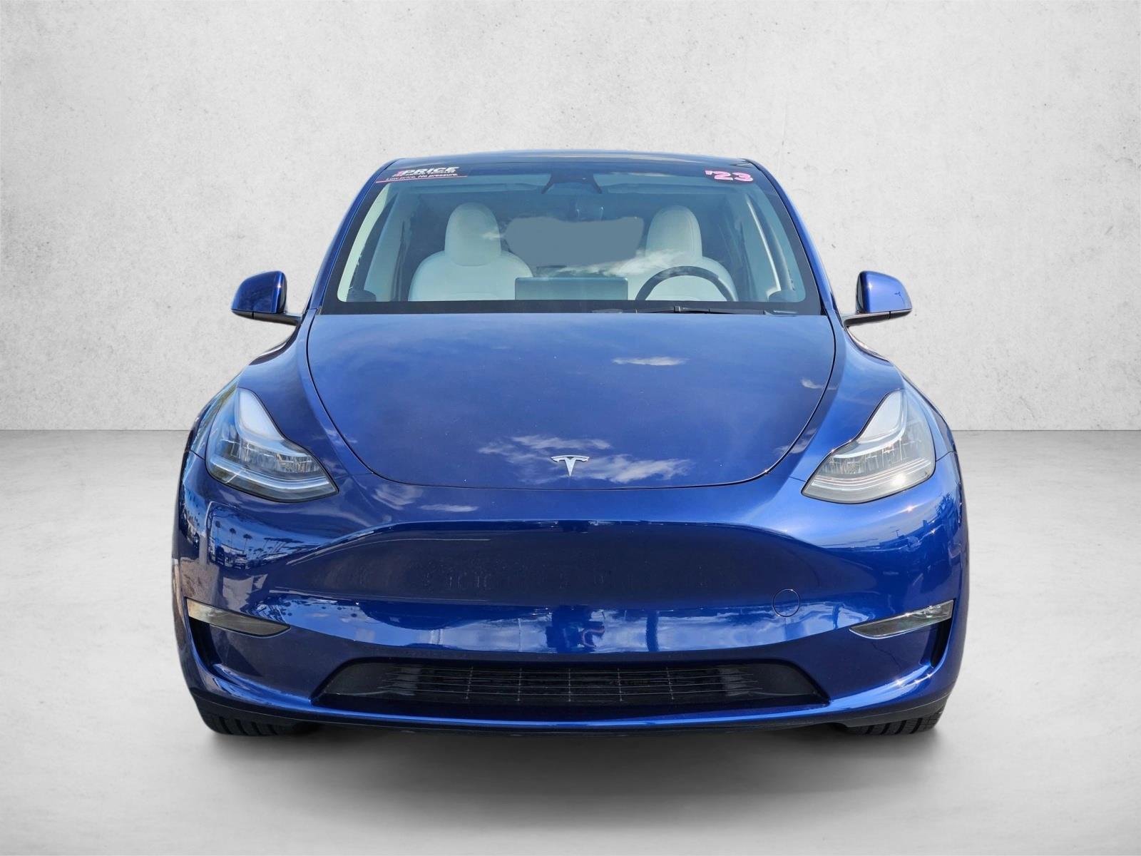 2023 Tesla Model Y Long Range photo 2