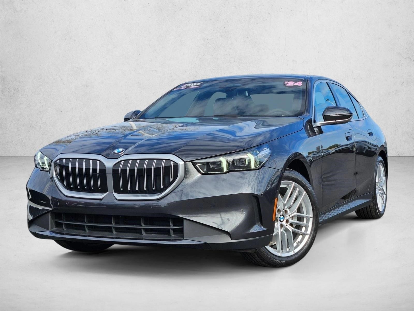 2024 BMW 5 Series 530i