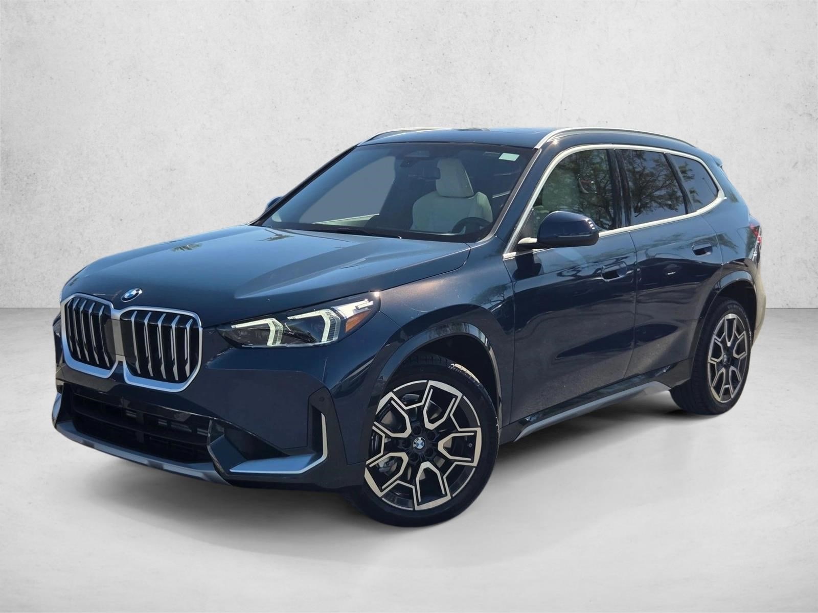 2026 BMW X1 xDrive28i's photo