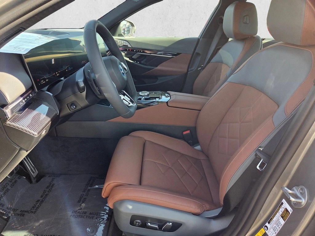 New 2027 BMW 550e xDrive Sedan