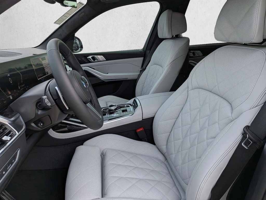 New 2027 BMW X7 xDrive40i SUV